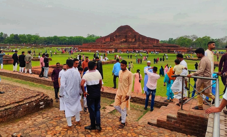 জানার সুযোগ থেকে বঞ্চিত হচ্ছেন পর্যটকরা